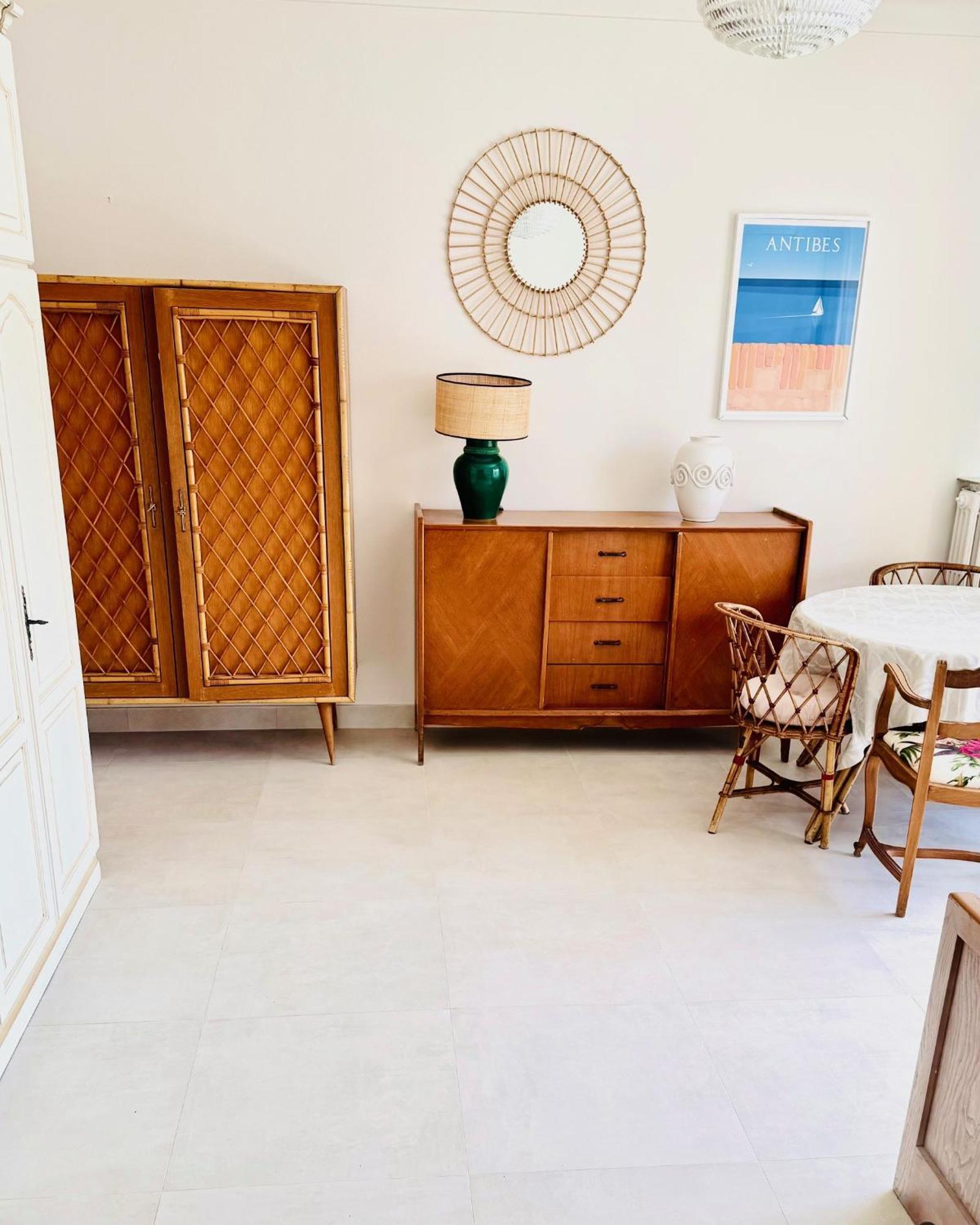 Cozy Studio, Sea View, Old Town, Near Beaches 앙티브 외부 사진